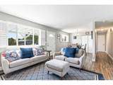 1522 Hooker St - Photo 6