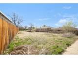 909 Wolff St - Photo 12