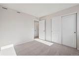 4593 Versailles St - Photo 15