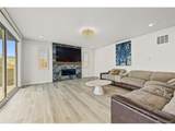9734 Ceylon St - Photo 5