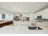 9734 Ceylon St - Photo 9