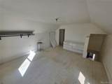 311 7th St - Photo 14