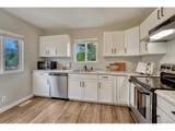 720 Prospect St - Photo 4