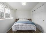 965 Wolff St - Photo 16