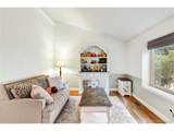 5852 Nelson St - Photo 2