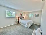 925 101st Ave - Photo 29