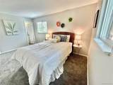 925 101st Ave - Photo 30