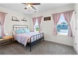 211 Fox St - Photo 17