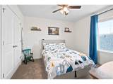 211 Fox St - Photo 18