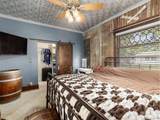 415 Clark St - Photo 14