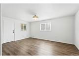 715 Emporia St - Photo 14