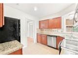 1945 Oakland St - Photo 4