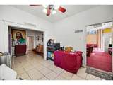 2900 Josephine St - Photo 14