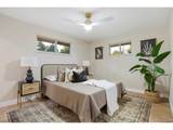 2546 Moore St - Photo 13