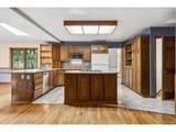1610 Arbutus Pl - Photo 11