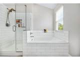 17016 Lamar Dr - Photo 18