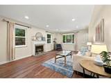 746 Ivanhoe St - Photo 4