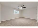 9008 Mansfield Ave - Photo 6
