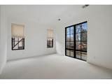 1208 Vine St - Photo 20