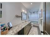 15669 Paintbrush St - Photo 24