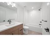 28 Snowcap Dr - Photo 22