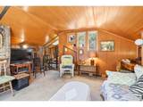2476 Riverside Dr - Photo 20