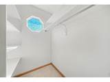 312 Dean Ct - Photo 14