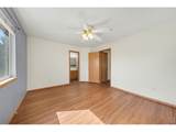 312 Dean Ct - Photo 15