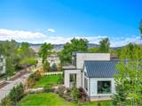 2093 Tamarack Ave - Photo 3