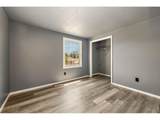 2319 Bismarck Ave - Photo 14