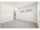 517 85th Ave - Photo 11