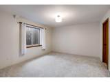 922 7th St - Photo 32
