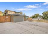2502 Courtney Dr - Photo 2