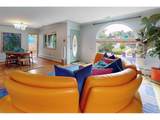 665 Ivy St - Photo 3