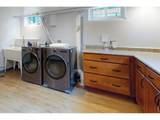 665 Ivy St - Photo 34