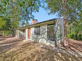1901 Columbine Ave - Photo 2