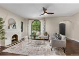 2585 Forest St - Photo 14