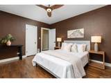 2585 Forest St - Photo 23