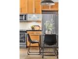 2501 Grove St - Photo 10