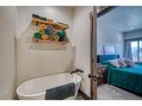 11520 Hills Ct - Photo 22