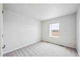 9372 Ceylon St - Photo 13