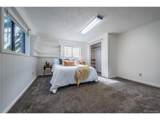 6461 Hudson St - Photo 15