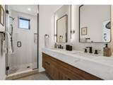 2828 Vallejo St - Photo 18