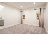 20 Ivanhoe St - Photo 34