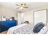 1522 Hooker St - Photo 15