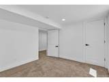 828 Irving St - Photo 18