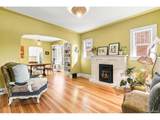 2464 Meade St - Photo 3