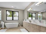 2093 Tamarack Ave - Photo 24