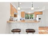 833 Coffman St - Photo 8