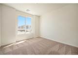 6153 Ceylon St - Photo 6